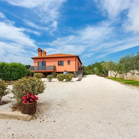 Apartmán Karoca *